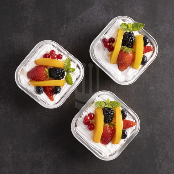 Kahraman Catering Kahraman Catering Creamy Elba Sweet with fruits & fresh cream