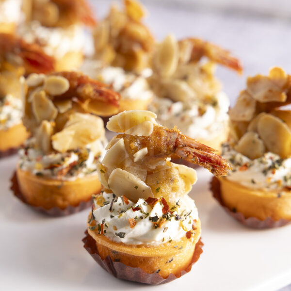 Kahraman Catering Shrimps mini tart with Almonds